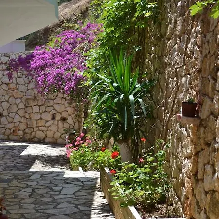 Althea Lefkada