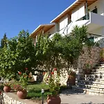 Althea Lefkada * Agios Nikitas